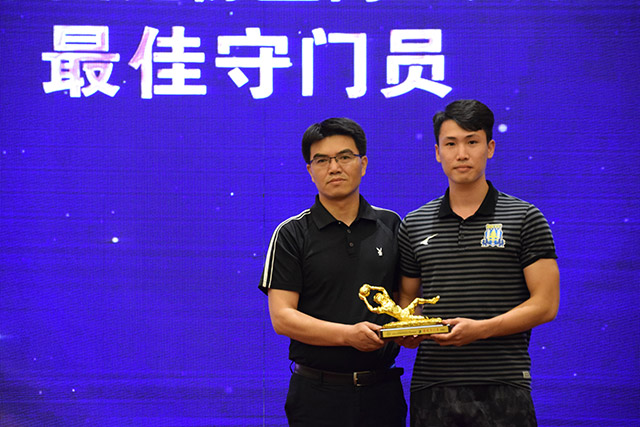 斯特鲁斯逆天绝杀骑士胜独行侠 魔术大胜篮网