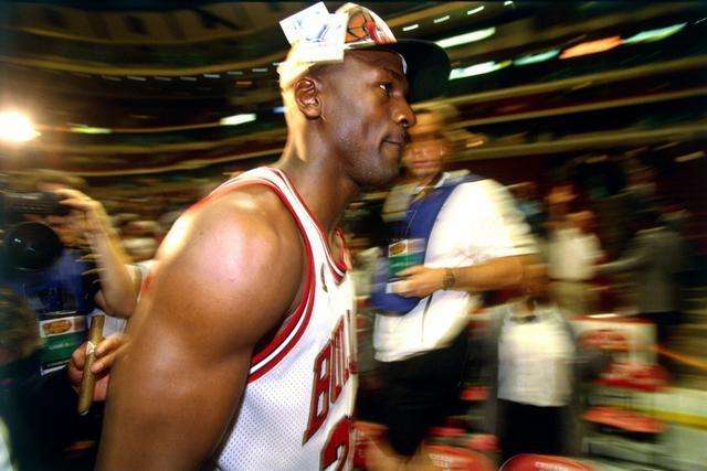 汤普森18分独行侠送爵士3连败 国王轻取开拓者