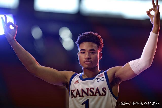 维尼修斯代表皇马40场欧冠 打进22球送出18记助攻